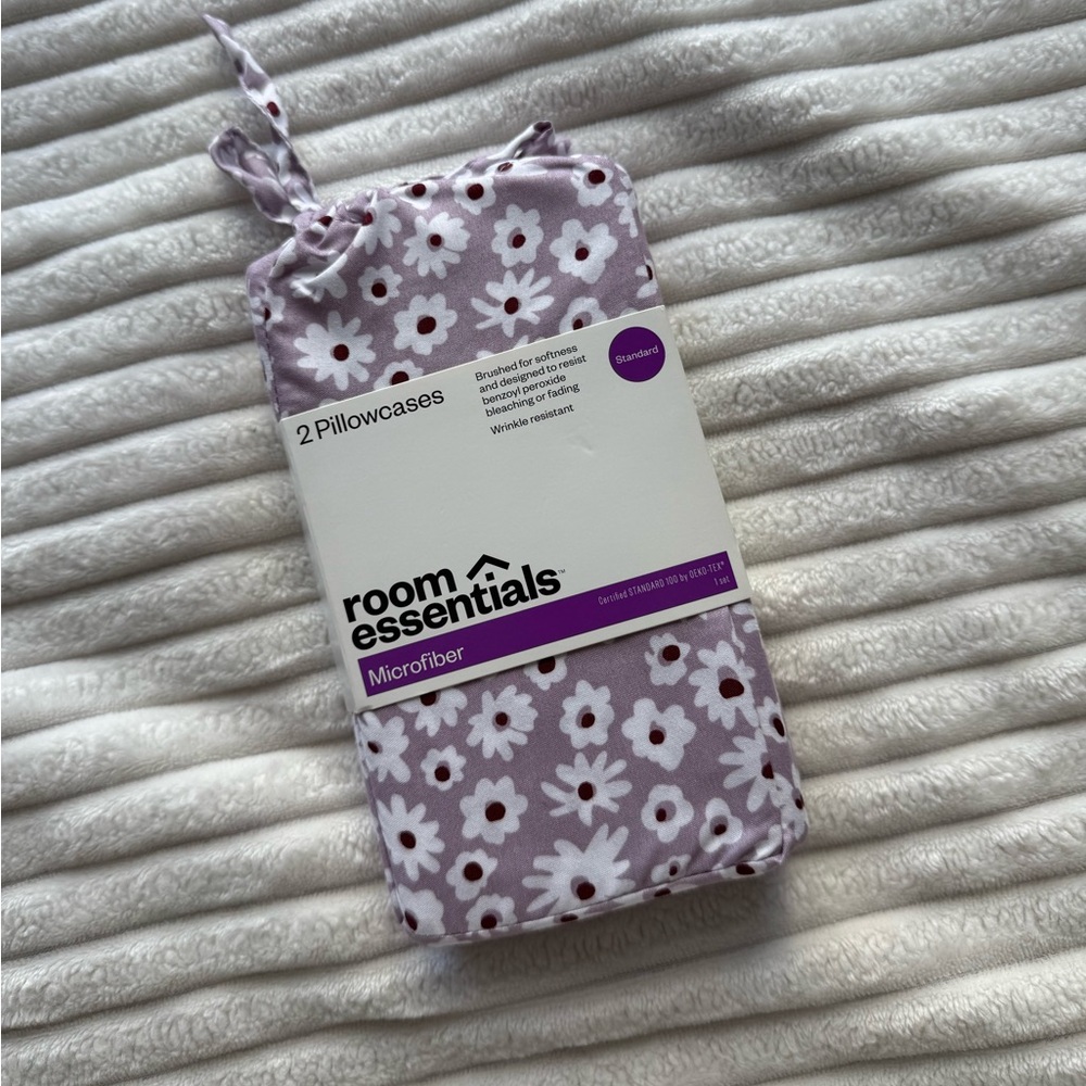 Target pillow cases - Picture 2 of 4